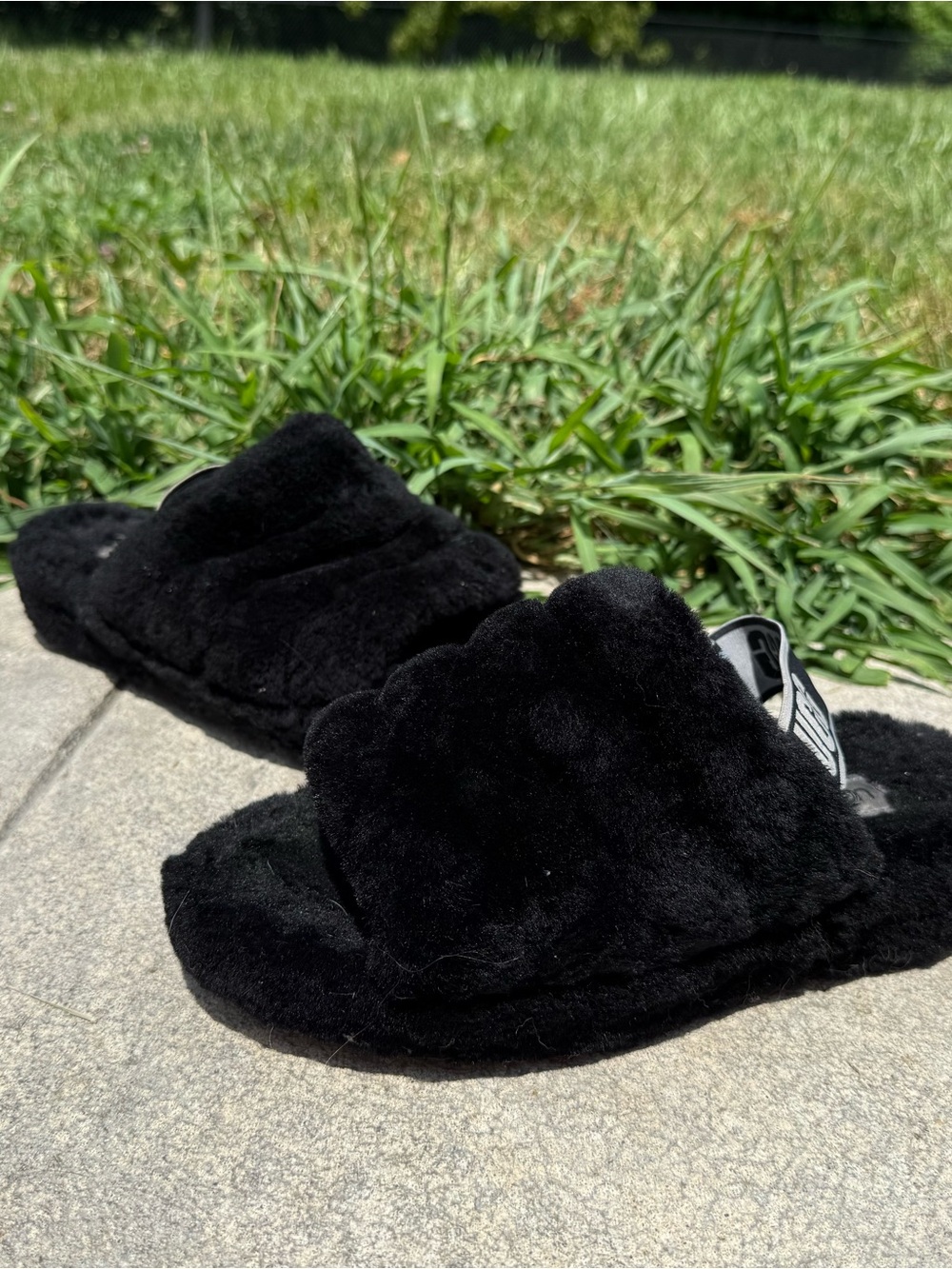 UGG Oh Yeah Slide slipper Black womens size 7